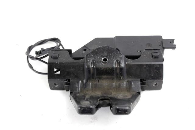 ZAKLEPANJE PRTLJA?NIH VRAT  OEM N. 7840617 ORIGINAL REZERVNI DEL BMW SERIE 1 BER/COUPE/CABRIO E81/E82/E87/E88 LCI R (2007 - 2013) DIESEL LETNIK 2008