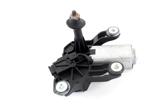 MOTORCEK ZADNJEGA BRISALCA OEM N. 1356115080 ORIGINAL REZERVNI DEL FIAT FIORINO 225 (2007 - 2016) DIESEL LETNIK 2008