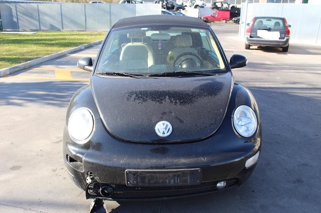 VOLKSWAGEN NEW BEETLE 1.9 D 74KW 5M 2P (2004) RICAMBI IN MAGAZZINO