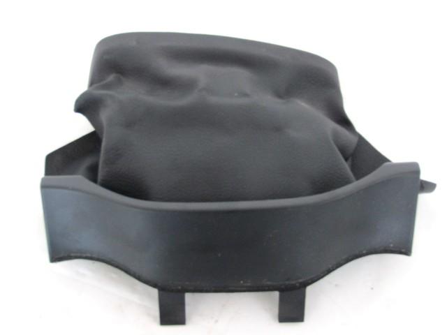 MONTA?NI DELI /  ARMATURNE PLOSCE SPODNJI OEM N. 8P1858345 ORIGINAL REZERVNI DEL AUDI A3 MK2 8P 8PA 8P1 (2003 - 2008)DIESEL LETNIK 2004