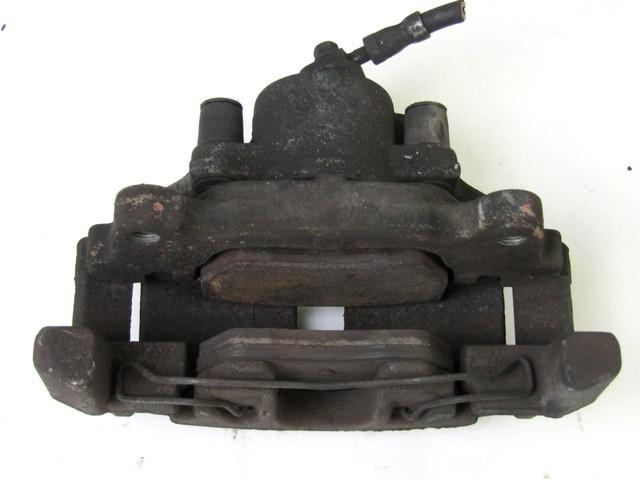 SPREDNJE DESNE ZAVORNE CELJUSTI  OEM N. 1K0615124E ORIGINAL REZERVNI DEL AUDI A3 MK2 8P 8PA 8P1 (2003 - 2008)DIESEL LETNIK 2004