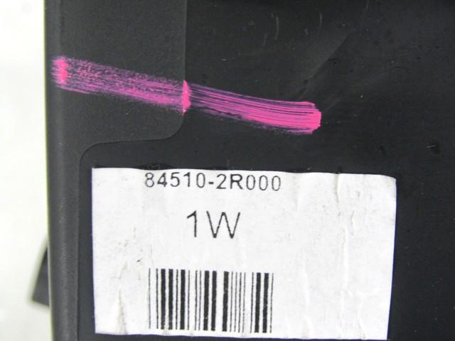 PREDAL ZA DOKUMENTE OEM N. 84510-2R000 ORIGINAL REZERVNI DEL HYUNDAI I30 FD MK1 (2007 - 2011)BENZINA/GPL LETNIK 2009