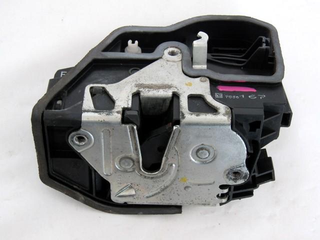 CENTRALNO ZAKLEPANJE PREDNIH LEVIH VRAT OEM N. 51217202143 ORIGINAL REZERVNI DEL BMW SERIE 5 E60 E61 (2003 - 2010) DIESEL LETNIK 2004