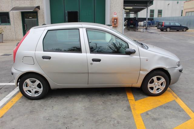 FIAT PUNTO 1.2 B 44KW 5M 5P (2003) RICAMBI IN MAGAZZINO