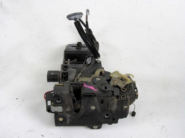 CENTRALNO ZAKLEPANJE ZADNJIH DESNIH VRAT OEM N. 3B4839016A ORIGINAL REZERVNI DEL VOLKSWAGEN PASSAT B5 3B2 3B5 BER/SW (08/1996 - 11/2000)DIESEL LETNIK 1998