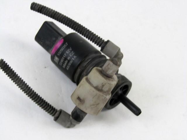 VODNA CRPALKA BRISALCEV OEM N. 13250357 ORIGINAL REZERVNI DEL OPEL ASTRA J P10 5P/3P/SW (2010 - 2015) DIESEL LETNIK 2010