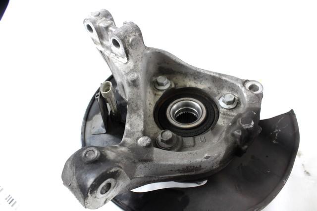 LEVI VRTLJIVI LEZAJ / PESTO KOLESA Z LEZAJEM SPREDAJ OEM N. 25944109 ORIGINAL REZERVNI DEL CHEVROLET CAPTIVA MK1R C140 (2011 - 2016) DIESEL LETNIK 2013