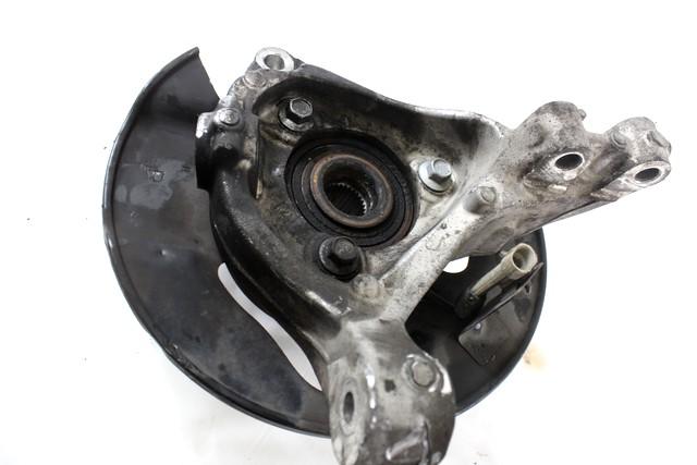 VRTLJIVI LEZAJ DESNO / PESTO KOLESA Z LEZAJEM SPREDAJ OEM N. 25944110 ORIGINAL REZERVNI DEL CHEVROLET CAPTIVA MK1R C140 (2011 - 2016) DIESEL LETNIK 2013