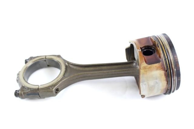 BAT ROCICNE GREDI/ OEM N. 077107099F ORIGINAL REZERVNI DEL AUDI A8 MK2 D3/4E (2002 - 2009)BENZINA LETNIK 2005