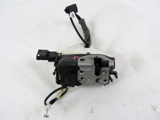 CENTRALNI ZAKLEP SPREDNJIH VRAT  OEM N. 9800616580 ORIGINAL REZERVNI DEL PEUGEOT 308 4A 4B 4C 4E 4H MK1 BER/SW/CC (2007 - 2013) DIESEL LETNIK 2009