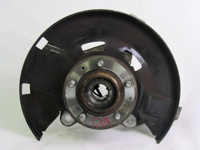 VRTLJIVI LEZAJ DESNO / PESTO KOLESA Z LEZAJEM SPREDAJ OEM N. 13319483 ORIGINAL REZERVNI DEL OPEL ASTRA J P10 5P/3P/SW (2010 - 2015) DIESEL LETNIK 2016