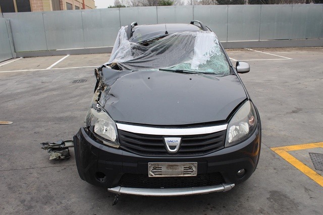 DACIA SANDERO STEPWAY 1.5 D 65KW 5M 5P (2011) RICAMBI IN MAGAZZINO