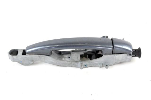 ZUNANJA KLJUKA ZADNJA LEVA VRATA OEM N. 9673466780 ORIGINAL REZERVNI DEL CITROEN C4 PICASSO/GRAND PICASSO MK1 (2006 - 08/2013) BENZINA/METANO LETNIK 2010