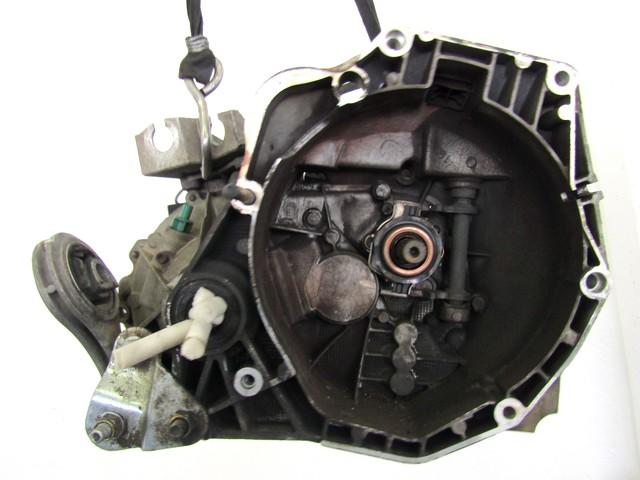 ROCNI MENJALNIK OEM N. 55203290 01 CAMBIO MECCANICO ORIGINAL REZERVNI DEL FIAT PUNTO 188 MK2 R (2003 - 2011) DIESEL LETNIK 2005