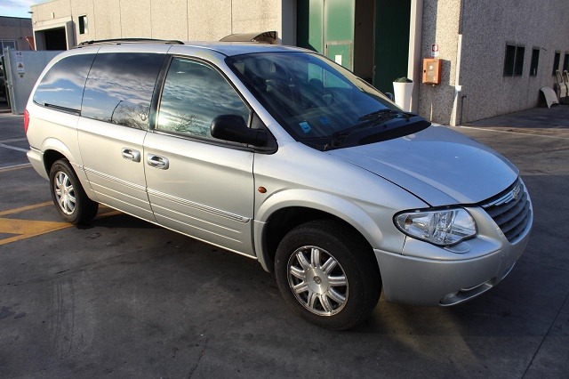 CHRYSLER GRAND VOYAGER 2.8 D 110KW AUT 5P (2007) RICAMBI IN MAGAZZINO