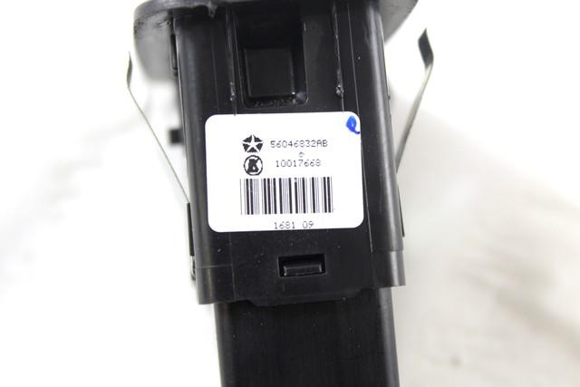 ZADNJE STIKALO OEM N. 56046832AB ORIGINAL REZERVNI DEL FIAT FREEMONT (2011 - 2015)DIESEL LETNIK 2011