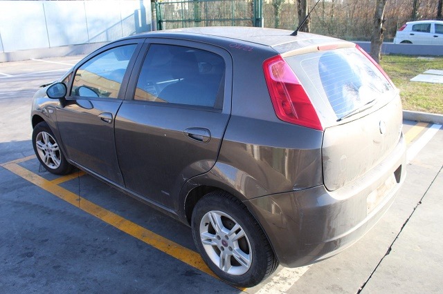 FIAT GRANDE PUNTO 1.3 D 55KW 5M 5P (2009) RICAMBI IN MAGAZZINO