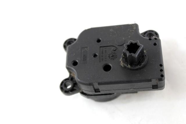 MOTORCEK OGREVANJA OEM N. AV6N-19E616-AA ORIGINAL REZERVNI DEL FORD CMAX GRAND CMAX MK2 DXA-CB7 DXA-CEU (2010 - 03/2015) DIESEL LETNIK 2015