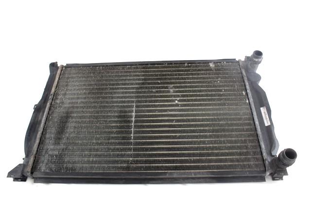 RADIATOR VODE OEM N. 8D0121251AT ORIGINAL REZERVNI DEL VOLKSWAGEN PASSAT B5.5 3B3 3B6 3BG R BER/SW (11/2000 - 2005) DIESEL LETNIK 2003