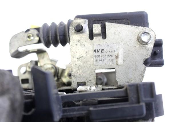 CENTRALNI ZAKLEP SPREDNJIH VRAT  OEM N. 8200735224 ORIGINAL REZERVNI DEL DACIA SANDERO MK1 (2008 - 2012) DIESEL LETNIK 2011