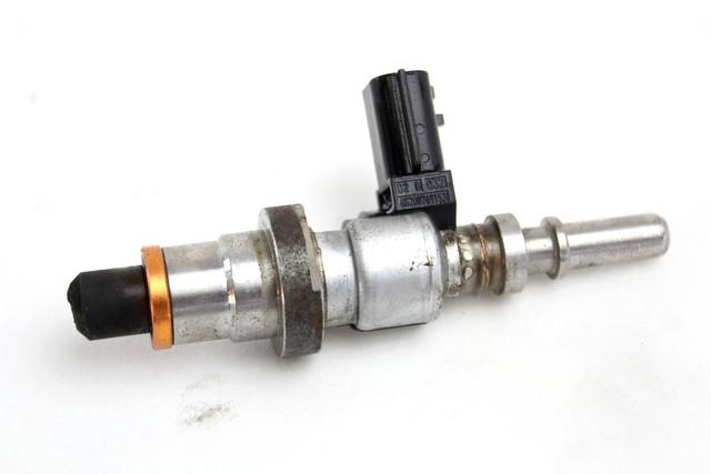 INJEKTORJI DIESEL OEM N. 8200769153 ORIGINAL REZERVNI DEL DACIA SANDERO MK1 (2008 - 2012) DIESEL LETNIK 2011