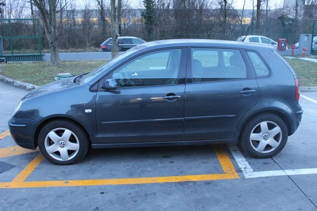 VOLKSWAGEN POLO 1.9 D 74KW 5M 5P (2002) RICAMBI IN MAGAZZINO