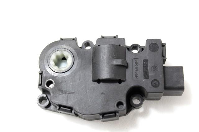 MOTORCEK OGREVANJA OEM N. 929888G ORIGINAL REZERVNI DEL BMW SERIE 1 BER/COUPE/CABRIO E81/E82/E87/E88 LCI R (2007 - 2013) DIESEL LETNIK 2008