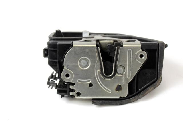 CENTRALNI ZAKLEP SPREDNJIH VRAT  OEM N. 7202146 ORIGINAL REZERVNI DEL BMW SERIE 1 BER/COUPE/CABRIO E81/E82/E87/E88 LCI R (2007 - 2013) DIESEL LETNIK 2008