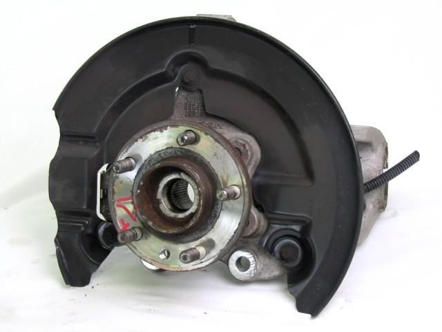 VRTLJIVI LEZAJ DESNO / PESTO KOLESA Z LEZAJEM SPREDAJ OEM N. 31387651 ORIGINAL REZERVNI DEL VOLVO V40 MK1 525 526 (2012 - 2016)DIESEL LETNIK 2016