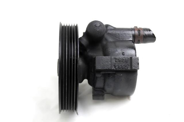 SERVO CRPALKA  OEM N. 8200888505 ORIGINAL REZERVNI DEL DACIA SANDERO MK1 (2008 - 2012) BENZINA/GPL LETNIK 2009