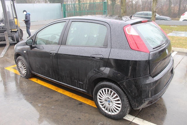 FIAT GRANDE PUNTO 1.2 B 48KW 5M 5P (2006) RICAMBI IN MAGAZZINO