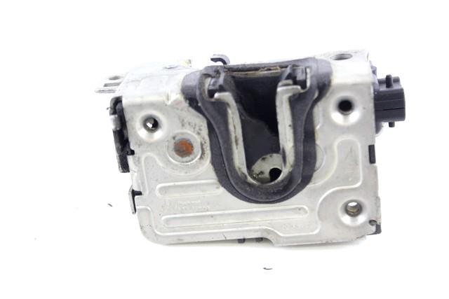 CENTRALNA KLJUCAVNICA ZADJIH LEVIH VRAT OEM N. 8200735248 ORIGINAL REZERVNI DEL DACIA SANDERO MK1 (2008 - 2012) BENZINA/GPL LETNIK 2009