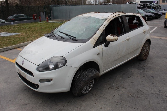 FIAT PUNTO 1.4 M 57KW 5M 5P (2012) RICAMBI IN MAGAZZINO