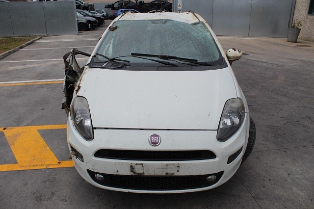 FIAT PUNTO 1.4 M 57KW 5M 5P (2012) RICAMBI IN MAGAZZINO