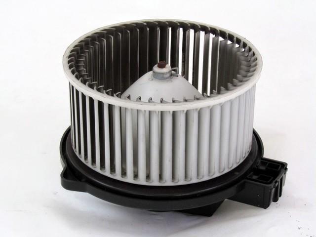 VENTILATOR  KABINE  OEM N. 872700-0700 ORIGINAL REZERVNI DEL MAZDA 6 GH (2008 - 2013) DIESEL LETNIK 2009