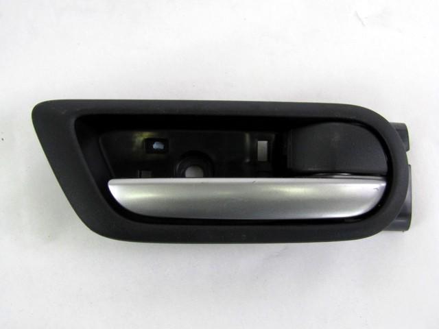 NOTRANJA KLJUKA  OEM N. GS1D58330C02 ORIGINAL REZERVNI DEL MAZDA 6 GH (2008 - 2013) DIESEL LETNIK 2009