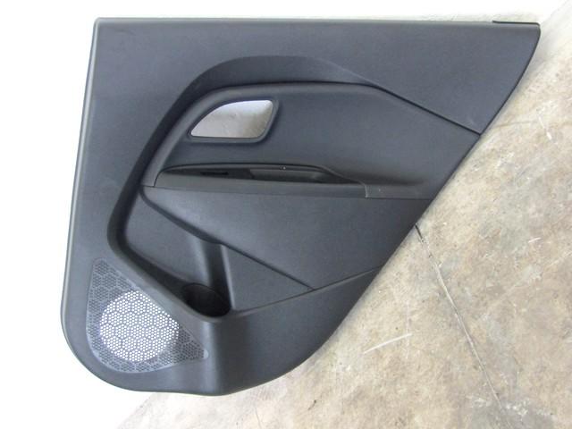 VRATNI PANEL OEM N. PNPDTKIARIOUBMK3BR5P ORIGINAL REZERVNI DEL KIA RIO UB MK3 (2011 - 2017)BENZINA LETNIK 2016