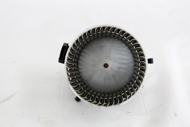 VENTILATOR  KABINE  OEM N. 77364885 ORIGINAL REZERVNI DEL FIAT 500 CINQUECENTO 312 MK3 (2007 - 2015) BENZINA LETNIK 2010