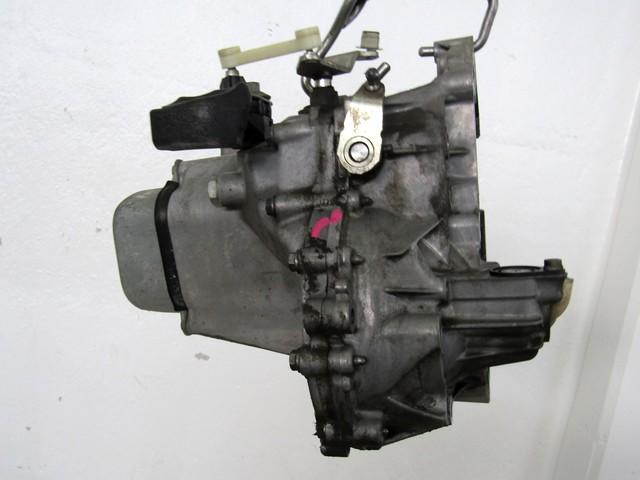 ROCNI MENJALNIK OEM N. 9663399280 01 CAMBIO MECCANICO ORIGINAL REZERVNI DEL CITROEN C3 MK2 SC (2009 - 2016) BENZINA/GPL LETNIK 2010