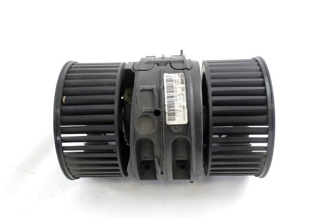 VENTILATOR  KABINE  OEM N. 272108241R ORIGINAL REZERVNI DEL RENAULT MEGANE MK3 BZ0/1 B3 DZ0/1 KZ0/1 BER/SPORTOUR/ESTATE (2009 - 2015) DIESEL LETNIK 2010