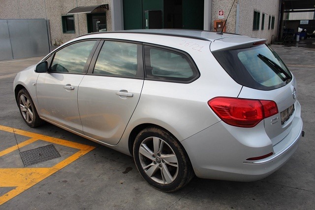 OPEL ASTRA J SW 1.7 D 81KW 6M 5P (2013) RICAMBI IN MAGAZZINO