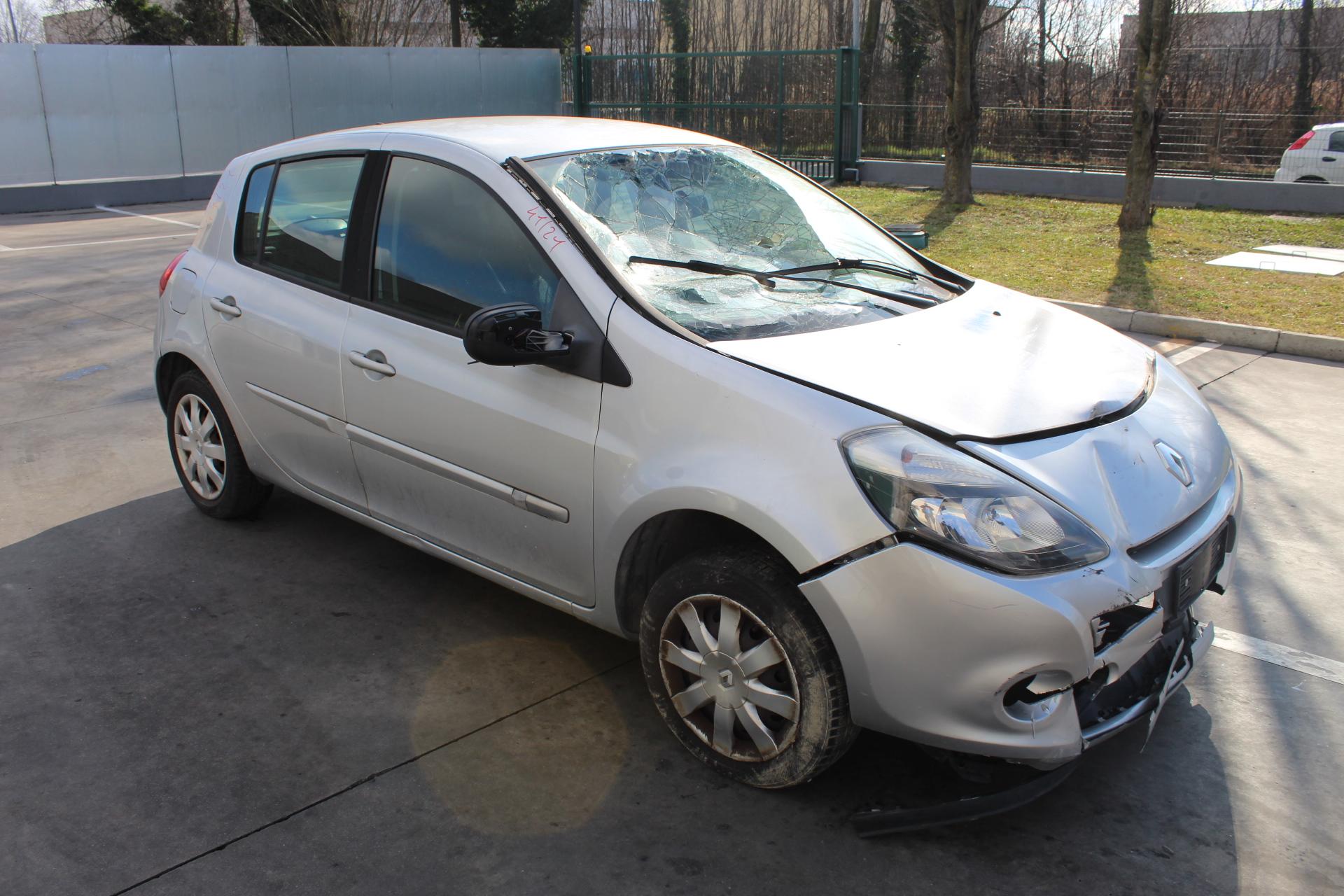 RENAULT CLIO 1.2 B 55KW 5M 5P (2011) RICAMBI IN MAGAZZINO