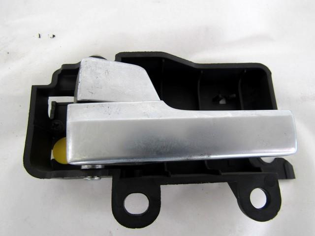 NOTRANJA KLJUKA  OEM N. 3M51-R22601-BB ORIGINAL REZERVNI DEL FORD FOCUS DA HCP DP MK2 BER/SW (2005 - 2008) DIESEL LETNIK 2005