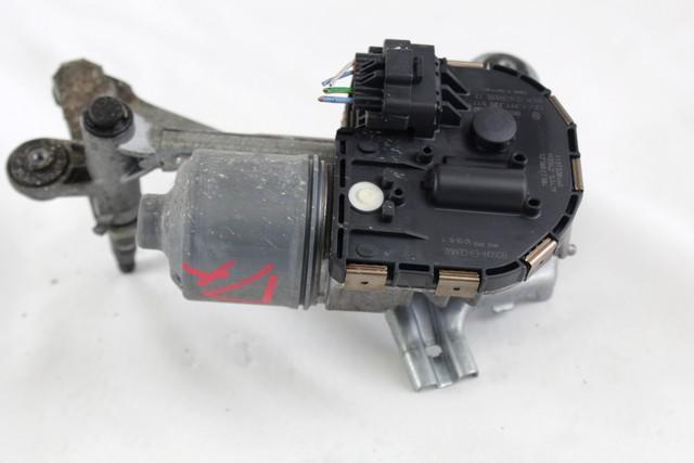 MOTORCEK PREDNJIH BRISALCEV OEM N. 9671062380 ORIGINAL REZERVNI DEL PEUGEOT 5008 0U 0E MK1 (2009 - 2013) DIESEL LETNIK 2012