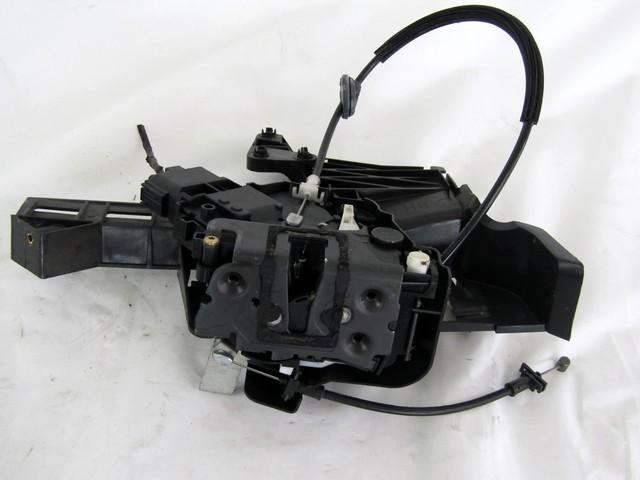 CENTRALNO ZAKLEPANJE ZADNJIH DESNIH VRAT OEM N. 4M5A-A26412-BB ORIGINAL REZERVNI DEL FORD FOCUS DA HCP DP MK2 BER/SW (2005 - 2008) DIESEL LETNIK 2005