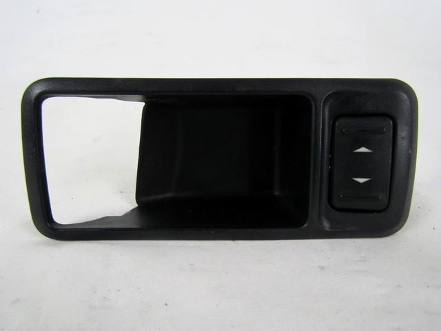 ZADNJE STIKALO OEM N. 3M5T-14529-AA ORIGINAL REZERVNI DEL FORD FOCUS DA HCP DP MK2 BER/SW (2005 - 2008) DIESEL LETNIK 2005