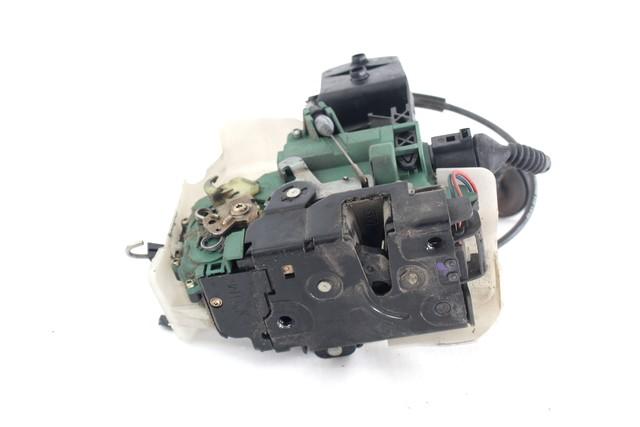 CENTRALNO ZAKLEPANJE PREDNIH LEVIH VRAT OEM N. 3B1837015AP ORIGINAL REZERVNI DEL VOLKSWAGEN PASSAT B5.5 3B3 3B6 3BG R BER/SW (11/2000 - 2005) DIESEL LETNIK 2003