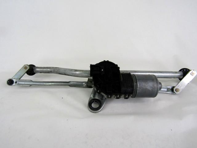 MOTORCEK PREDNJIH BRISALCEV OEM N. 67636914577 ORIGINAL REZERVNI DEL BMW SERIE 3 E46 BER/SW/COUPE/CABRIO LCI R (2002 - 2005) DIESEL LETNIK 2002