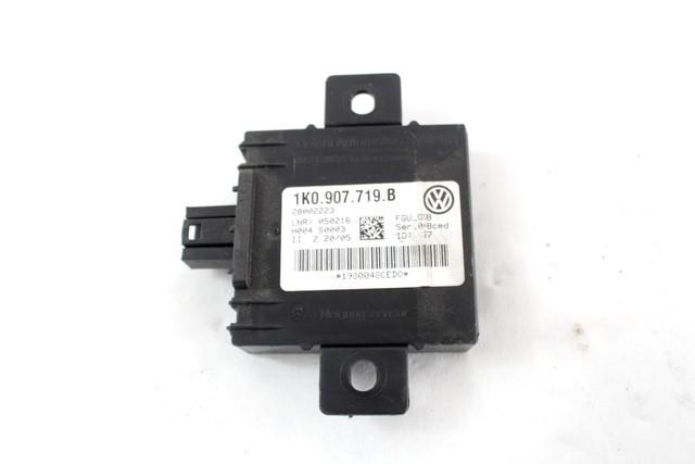 RACUNALNIK AVTOALARMA/BLOKADA MOTORJA OEM N. 1K0907719B ORIGINAL REZERVNI DEL VOLKSWAGEN GOLF V 1K1 1K5 MK5 BER/SW (02/2004-11/2008) BENZINA LETNIK 2005