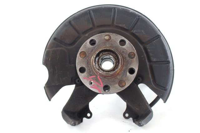 VRTLJIVI LEZAJ DESNO / PESTO KOLESA Z LEZAJEM SPREDAJ OEM N. 1K0407256T ORIGINAL REZERVNI DEL VOLKSWAGEN GOLF V 1K1 1K5 MK5 BER/SW (02/2004-11/2008) BENZINA LETNIK 2005